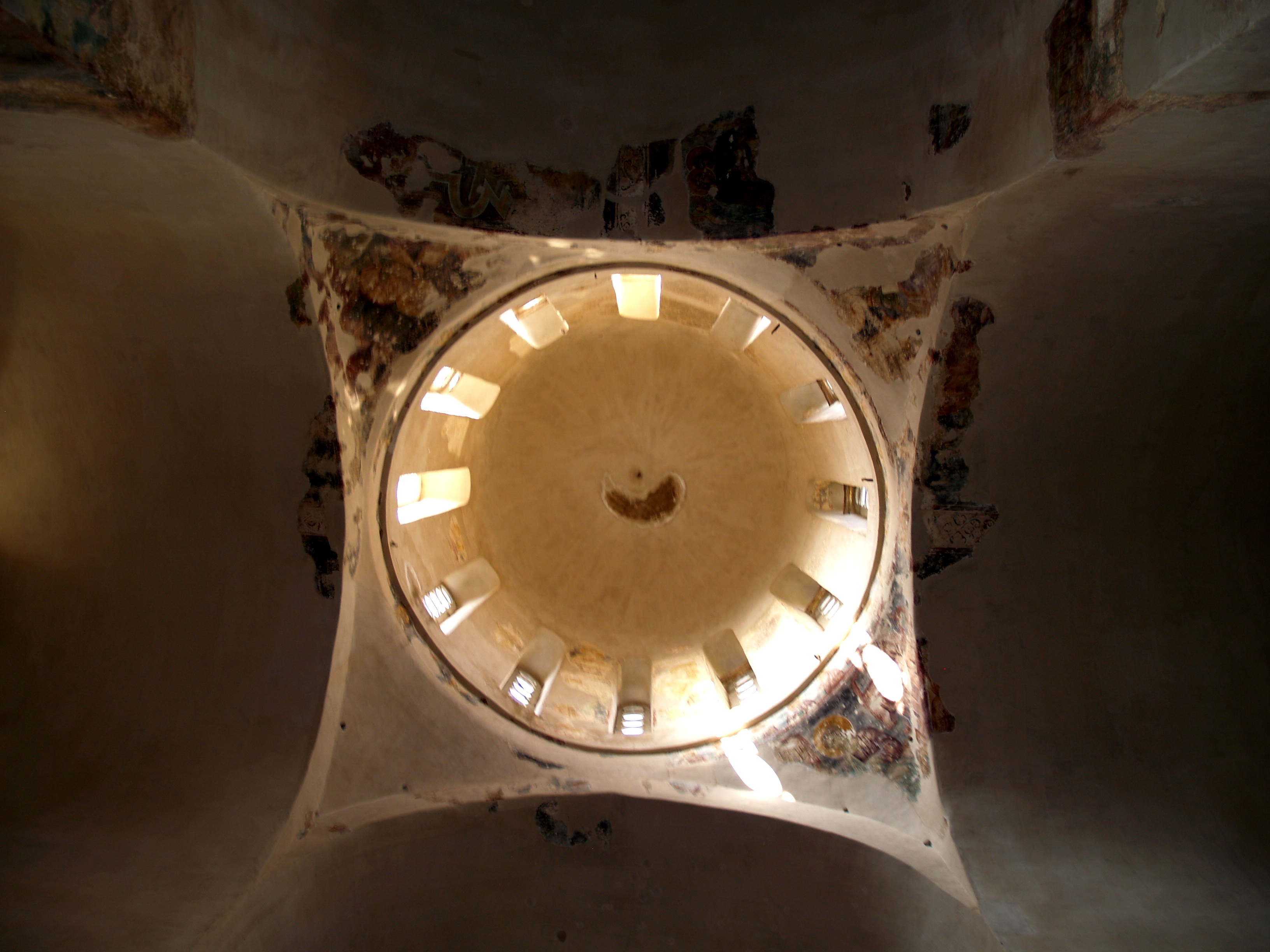 <p>Mateič Monastery, interior view (source: J. Ćirić)</p>