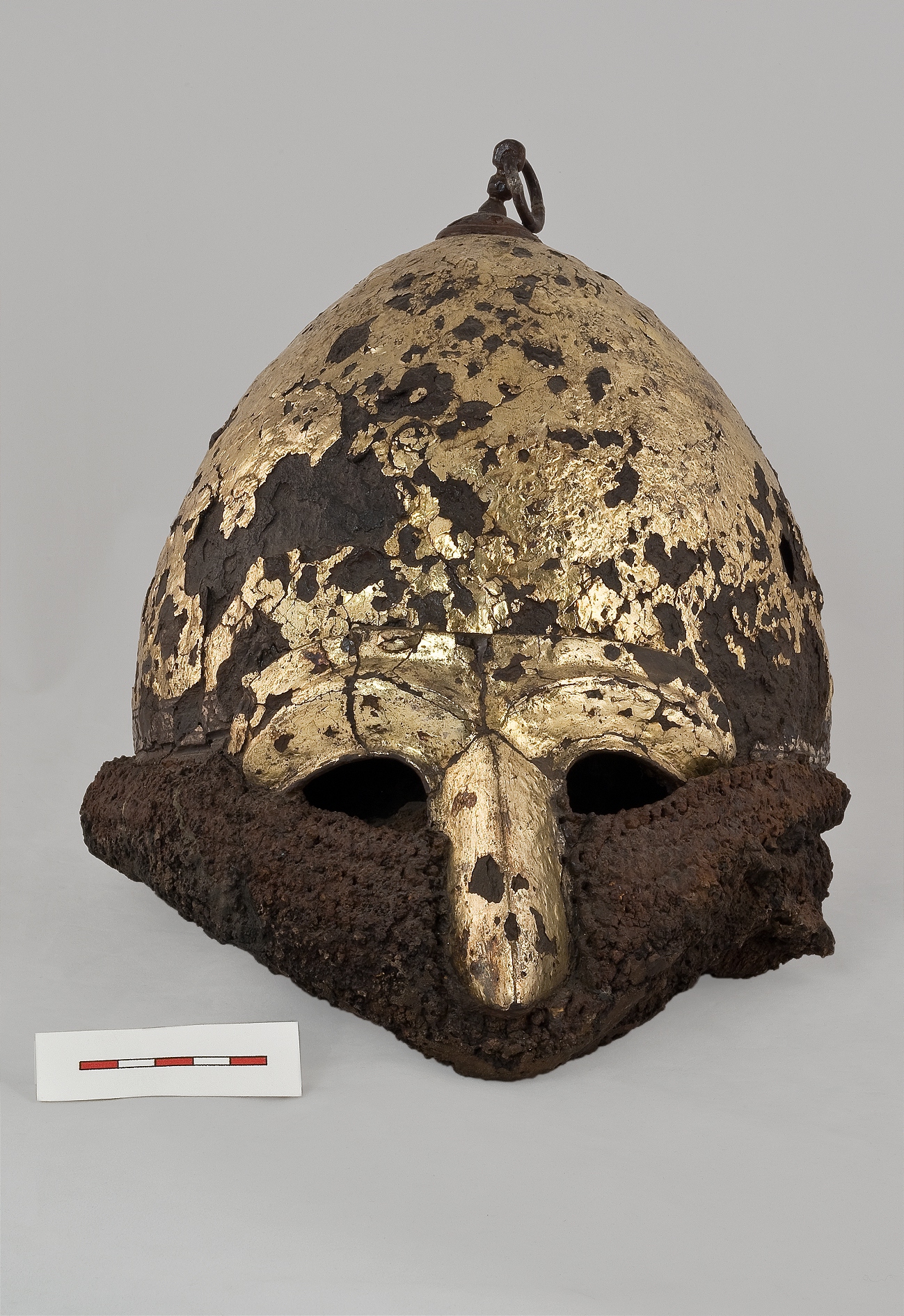 <p>Gilded helmet of the Kıpçak chieftain from the burial in Chungul Kurgan. Treasury of National Museum of the History of Ukraine (source: D. V. Klochko)</p>