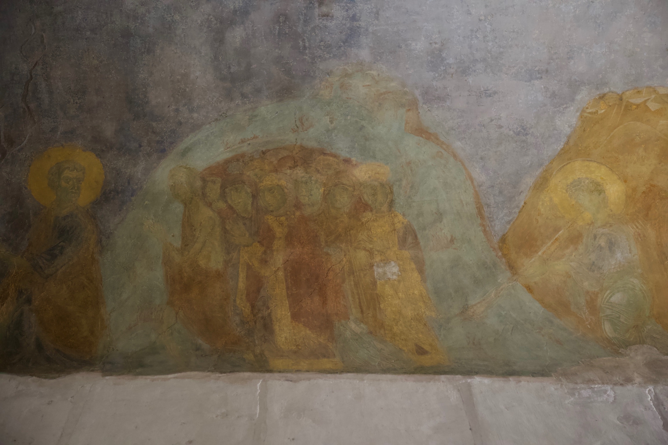 <p>Interior view of small vault beneath west gallery, St. Peter leading the righteous wives to heaven, Cathedral of St. Demetrios, 1193-97, Vladimir (source: J. Willson)</p>